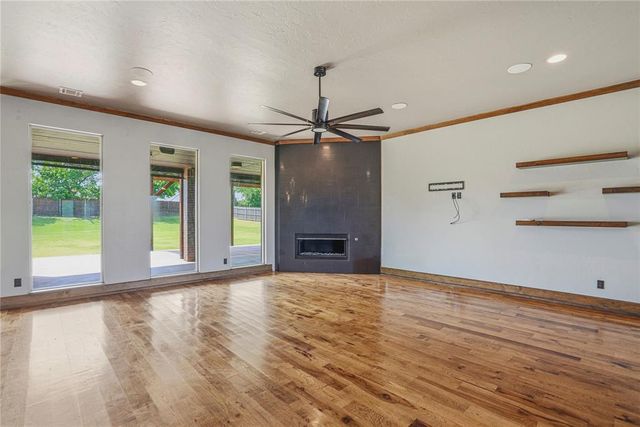 1103 Riata Road, Tuttle, OK 73089