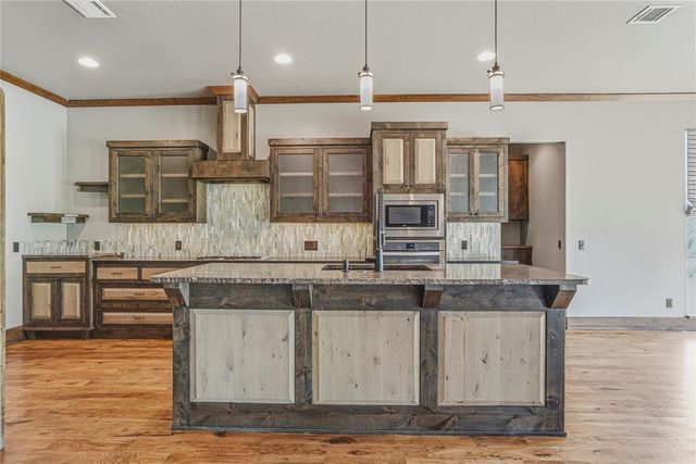 1103 Riata Road, Tuttle, OK 73089