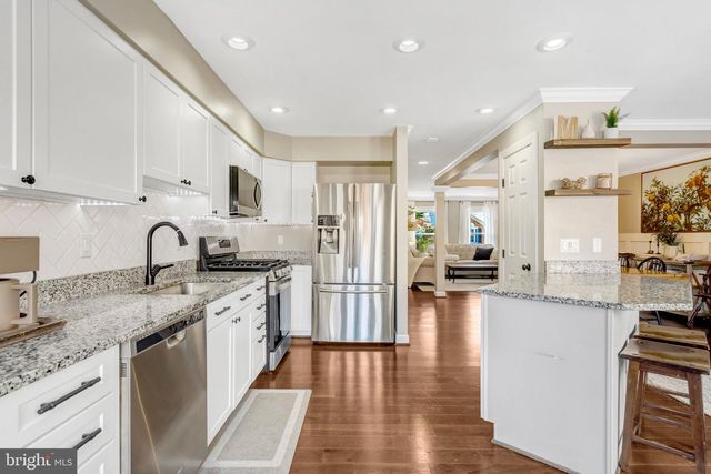 6502 MILVA LN, Springfield, VA 22150