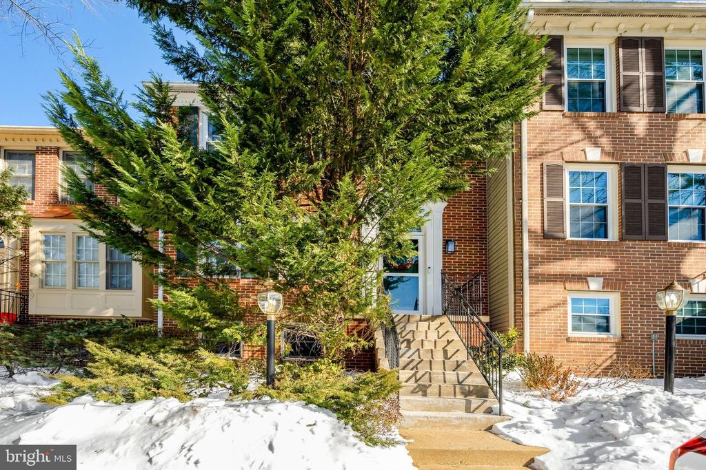 6502 MILVA LN, Springfield, VA 22150