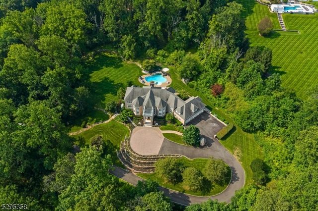 7 Cobblefield Rd, Mendham Twp., NJ 07945