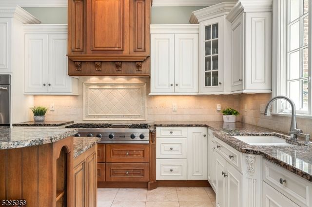 7 Cobblefield Rd, Mendham Twp., NJ 07945