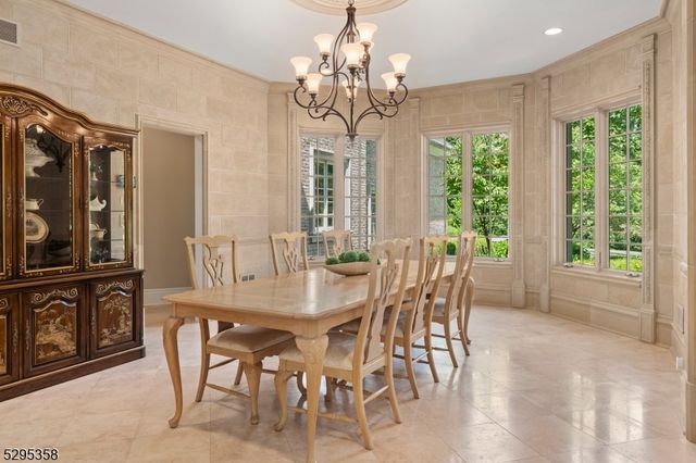 7 Cobblefield Rd, Mendham Twp., NJ 07945