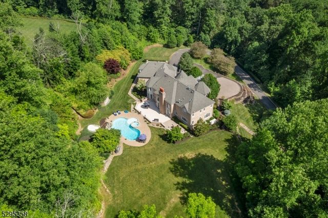 7 Cobblefield Rd, Mendham Twp., NJ 07945