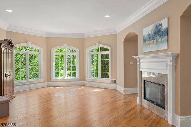 7 Cobblefield Rd, Mendham Twp., NJ 07945