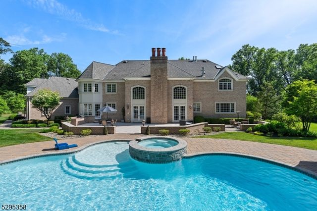 7 Cobblefield Rd, Mendham Twp., NJ 07945
