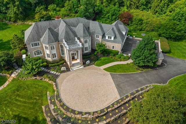 7 Cobblefield Rd, Mendham Twp., NJ 07945