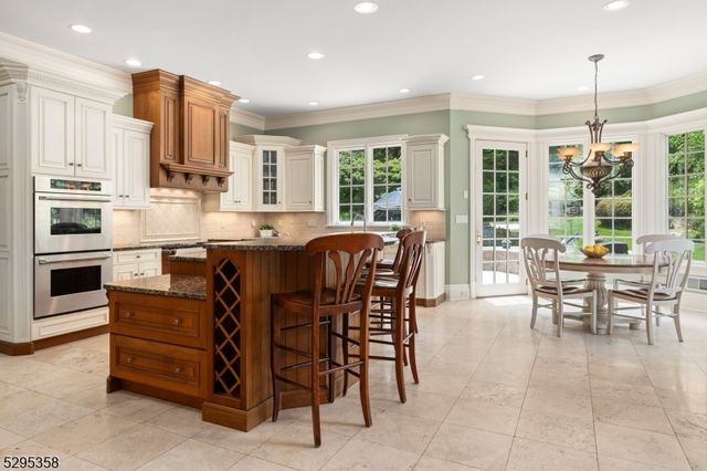 7 Cobblefield Rd, Mendham Twp., NJ 07945