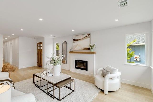 4485 Whitecliff Way, El Sobrante, CA 94803
