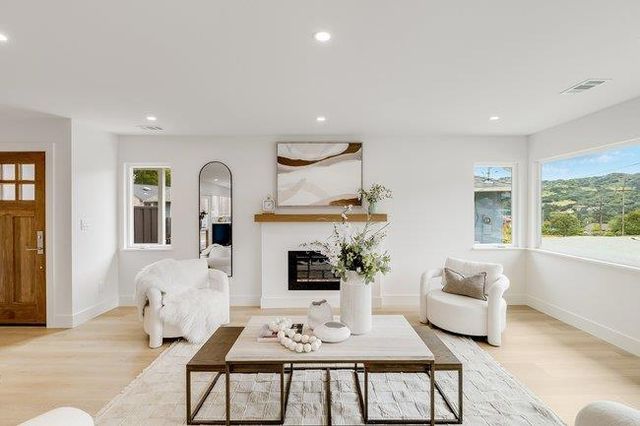 4485 Whitecliff Way, El Sobrante, CA 94803
