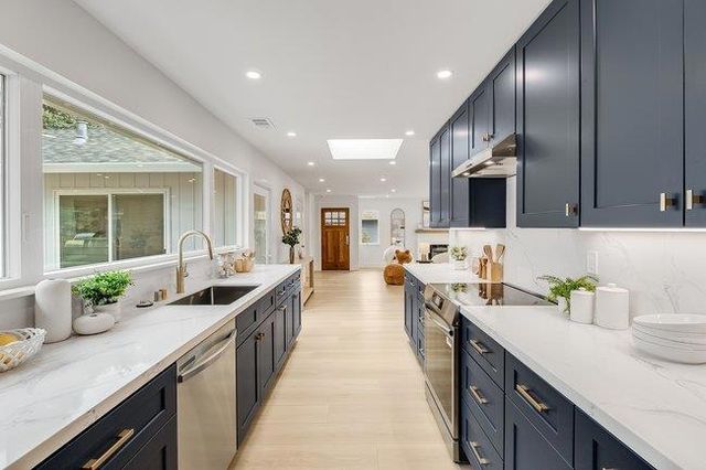 4485 Whitecliff Way, El Sobrante, CA 94803
