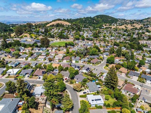 4485 Whitecliff Way, El Sobrante, CA 94803