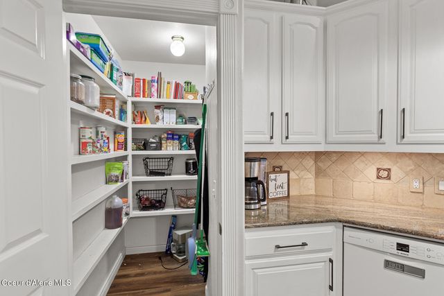 10280 N Pines Rd, Hayden Lake, ID 83835