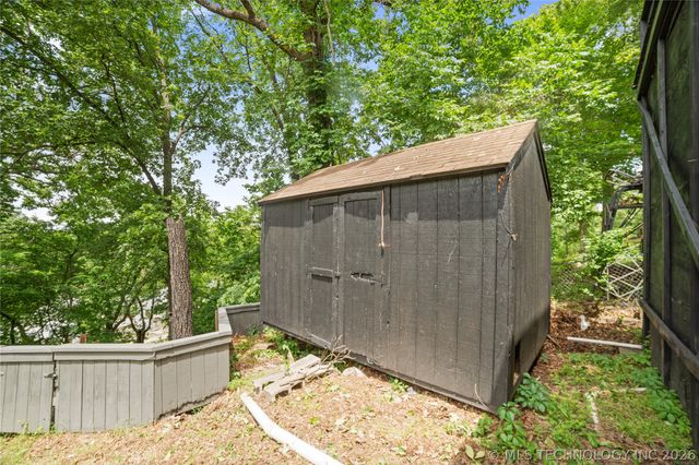 3192 W Hickory Hills Drive, Hulbert, OK 74441