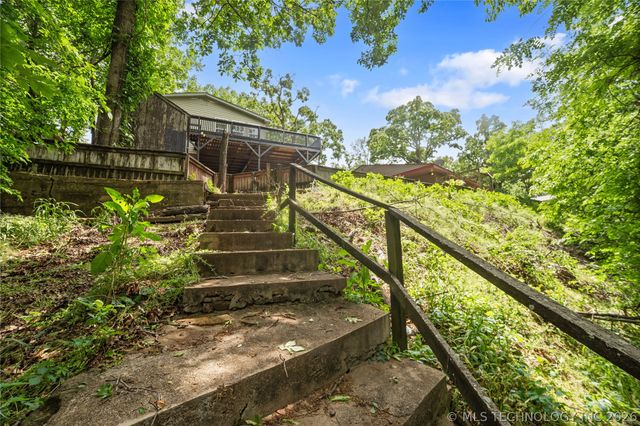 3192 W Hickory Hills Drive, Hulbert, OK 74441