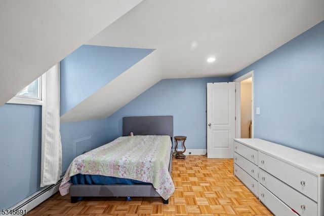 718 E 18Th St, Paterson City, NJ 07501