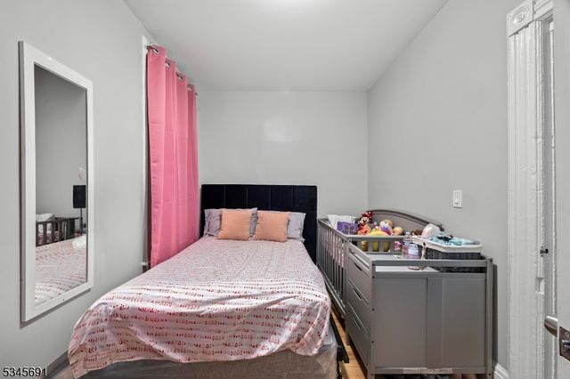 718 E 18Th St, Paterson City, NJ 07501