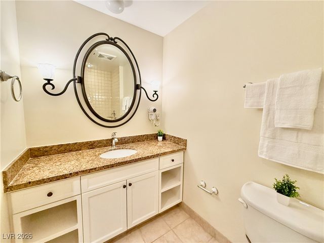 30 Strada Di Villaggio 204, Henderson, NV 89011