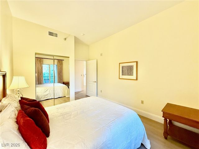 30 Strada Di Villaggio 204, Henderson, NV 89011