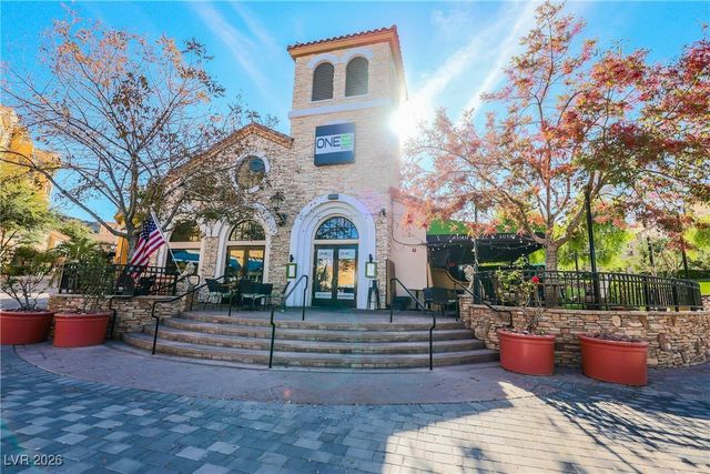 30 Strada Di Villaggio 204, Henderson, NV 89011