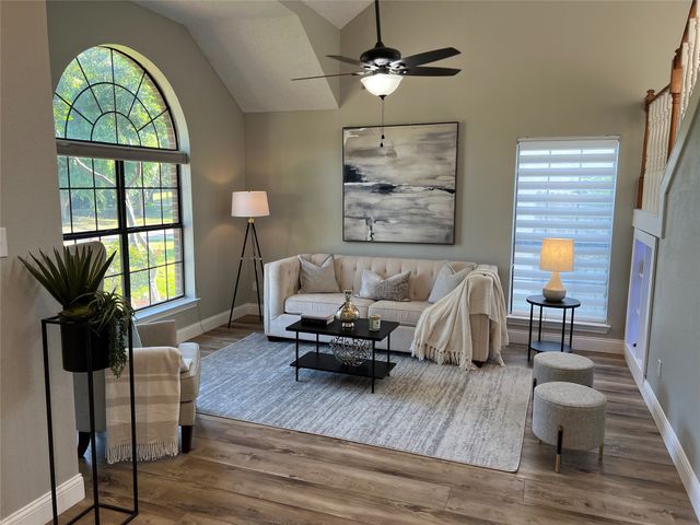 4313 Kenwood Drive, Grapevine, TX 76051