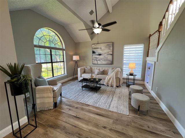 4313 Kenwood Drive, Grapevine, TX 76051