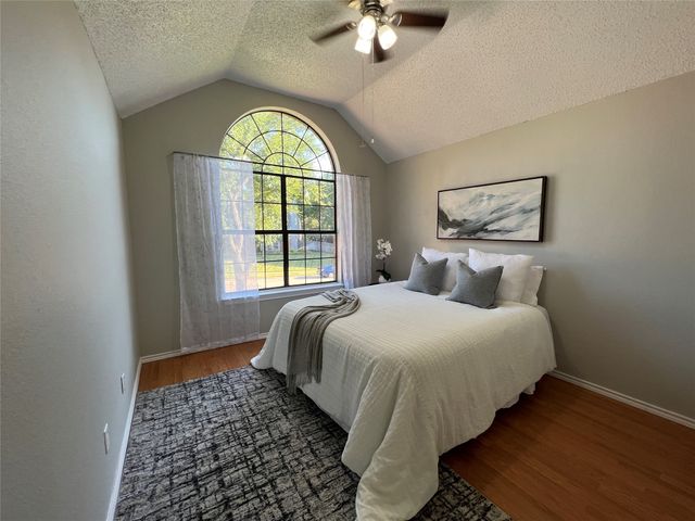 4313 Kenwood Drive, Grapevine, TX 76051