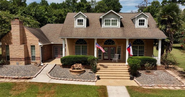202 Jack White Road, Livingston, TX 77351