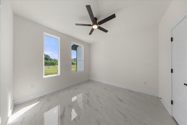 809 FM 467, Seguin, TX 78155