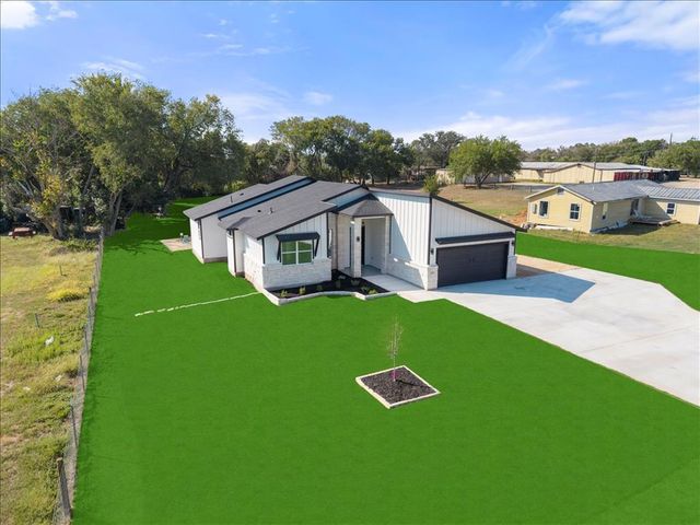 809 FM 467, Seguin, TX 78155