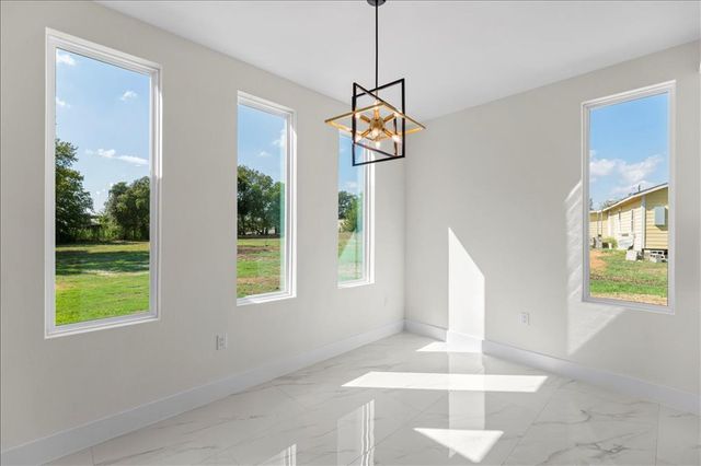 809 FM 467, Seguin, TX 78155