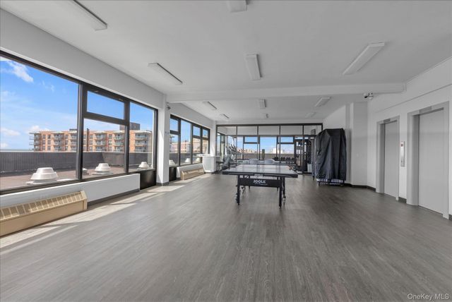 1 E Broadway 6A, Long Beach, NY 11561