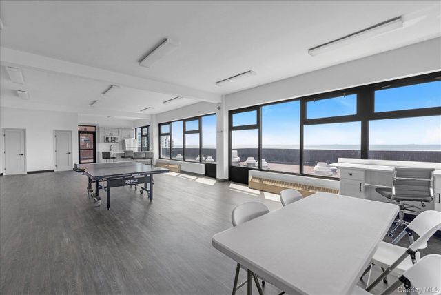 1 E Broadway 6A, Long Beach, NY 11561
