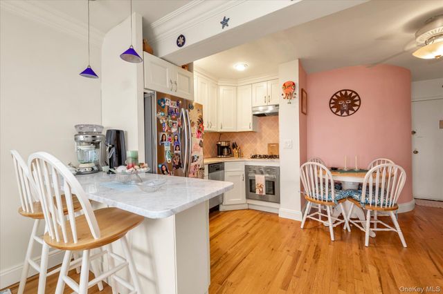 1 E Broadway 6A, Long Beach, NY 11561