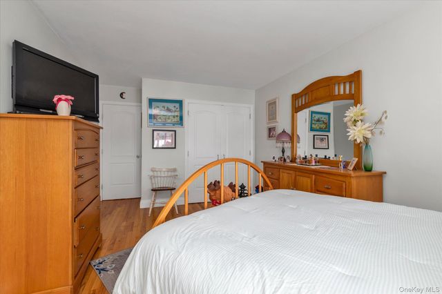 1 E Broadway 6A, Long Beach, NY 11561
