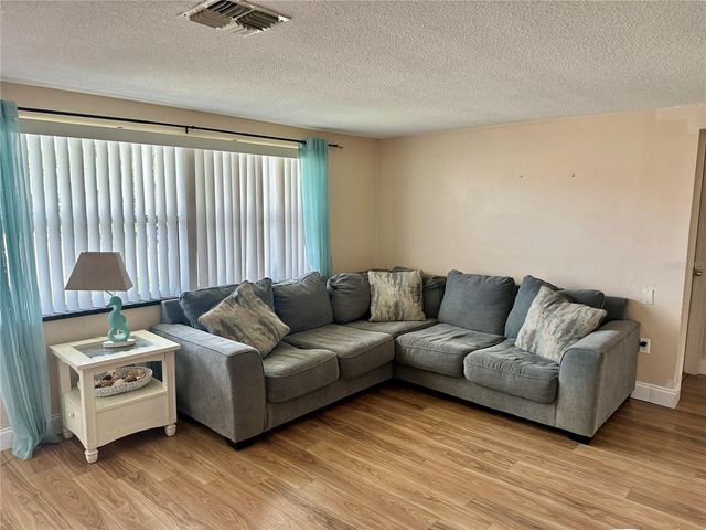 7917 FOXWOOD DRIVE, New Port Richey, FL 34653