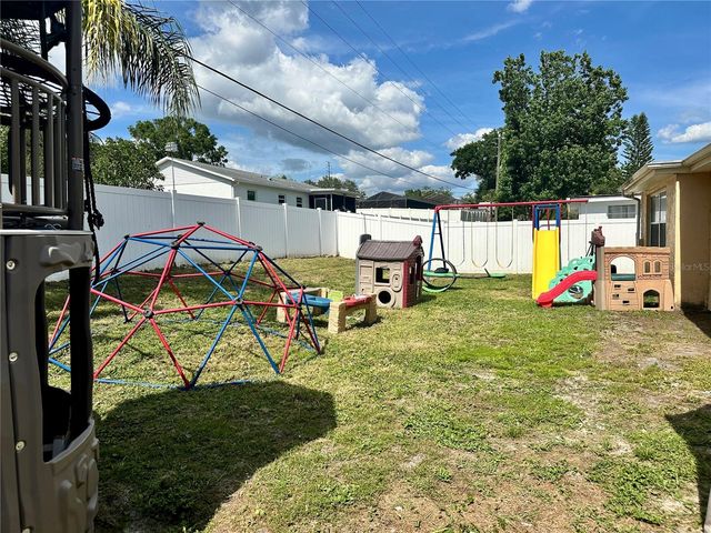 7917 FOXWOOD DRIVE, New Port Richey, FL 34653