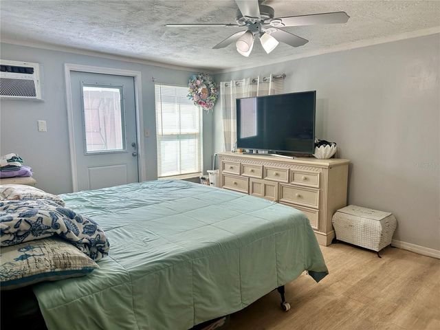 7917 FOXWOOD DRIVE, New Port Richey, FL 34653