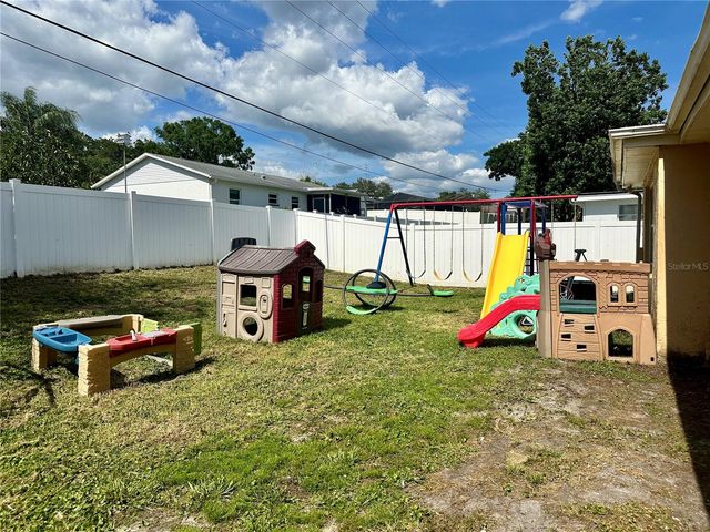 7917 FOXWOOD DRIVE, New Port Richey, FL 34653