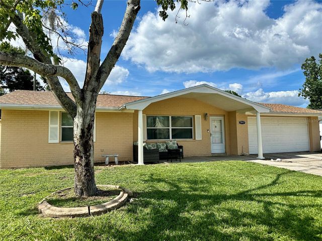 7917 FOXWOOD DRIVE, New Port Richey, FL 34653