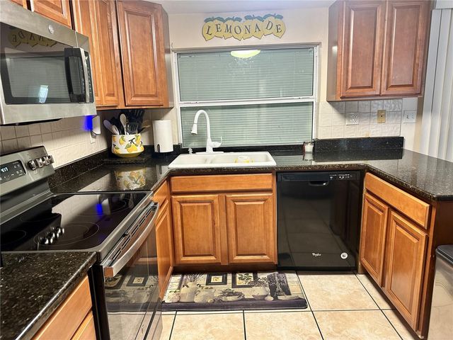 7917 FOXWOOD DRIVE, New Port Richey, FL 34653