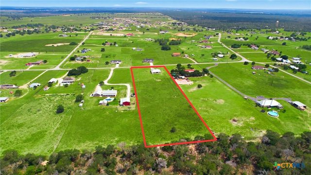 200 Lakeview Circle, La Vernia, TX 78121