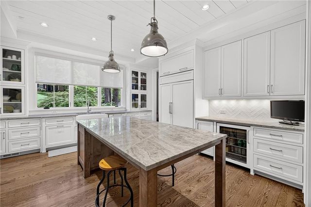 4584 Meadow Valley Drive, Sandy Springs, GA 30342