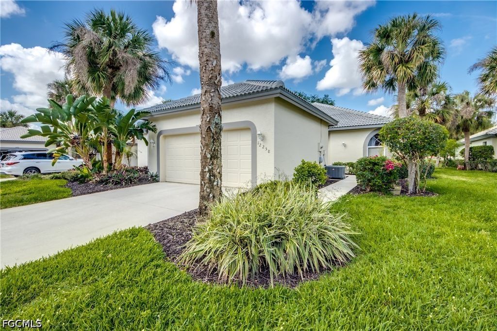12258 Championship CIR, Fort Myers, FL 33913