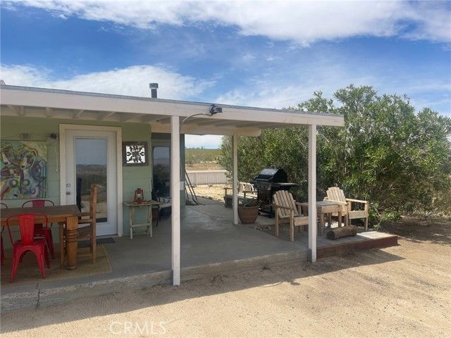 4319 Dusty Mile Road, Landers, CA 92285