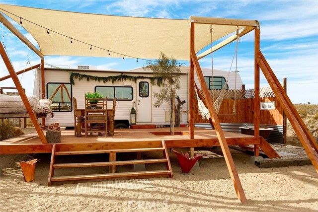 4319 Dusty Mile Road, Landers, CA 92285