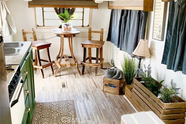 4319 Dusty Mile Road, Landers, CA 92285