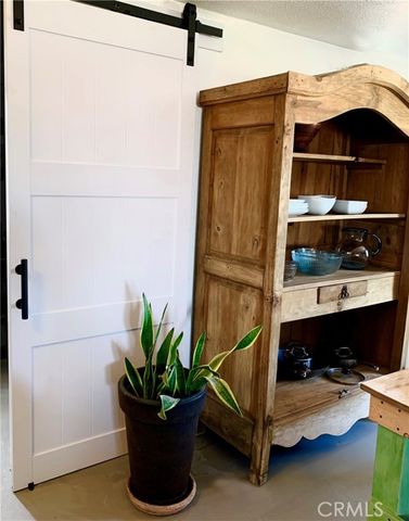 4319 Dusty Mile Road, Landers, CA 92285