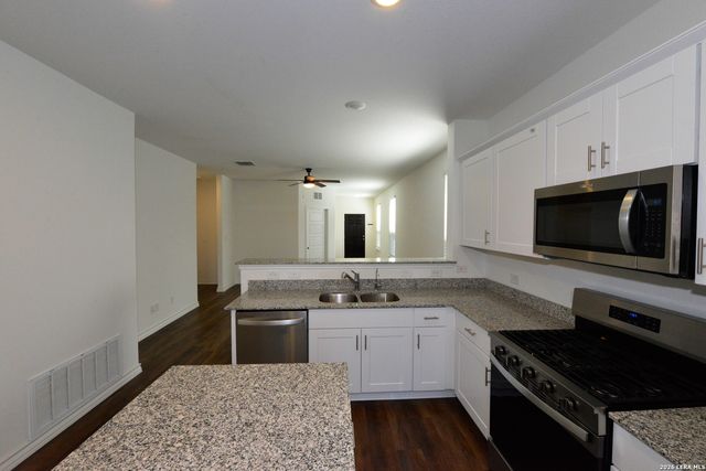 113 Winding Windmill, Boerne, TX 78006