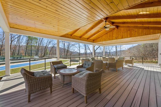 77 Buttonwood Drive, Brattleboro, VT 05301
